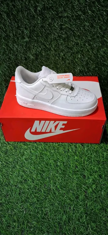 Nike Air Force branca